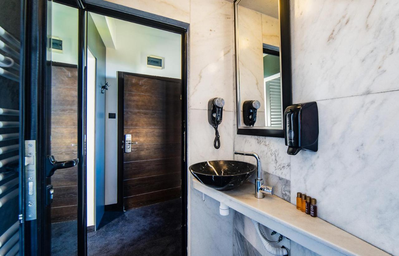 Hotel 6ato & Wellnes