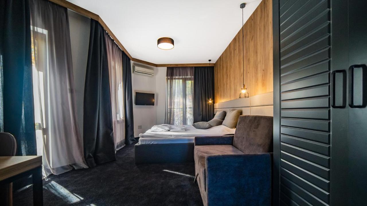 6ato & Wellnes Hotel